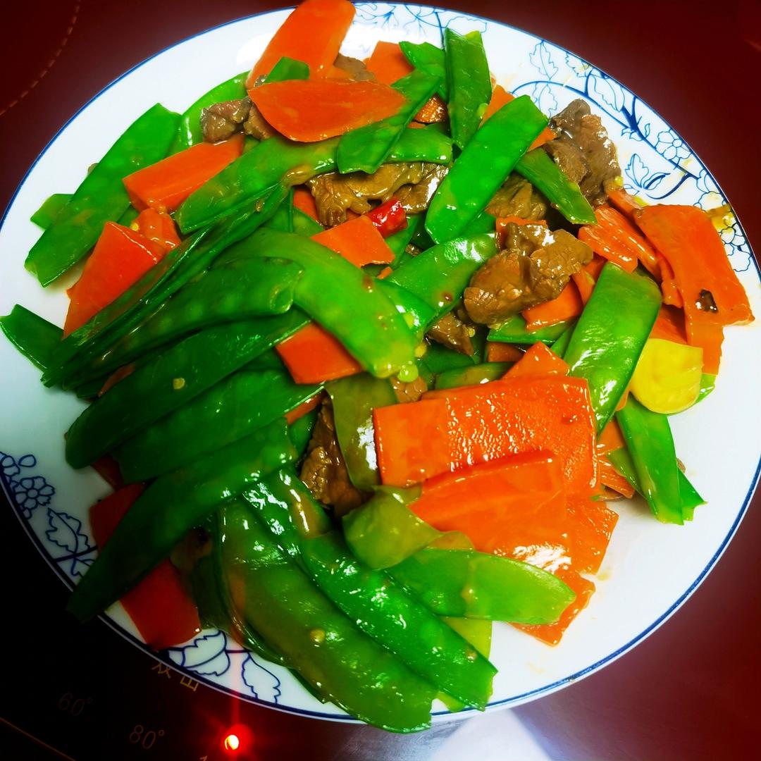 嫩炒牛肉片～～简单快手菜