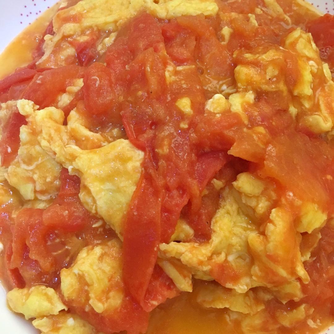 西红柿炒鸡蛋时，多加这一步，鸡蛋香嫩又入味