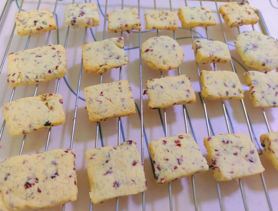 一学就会的蔓越莓曲奇饼干