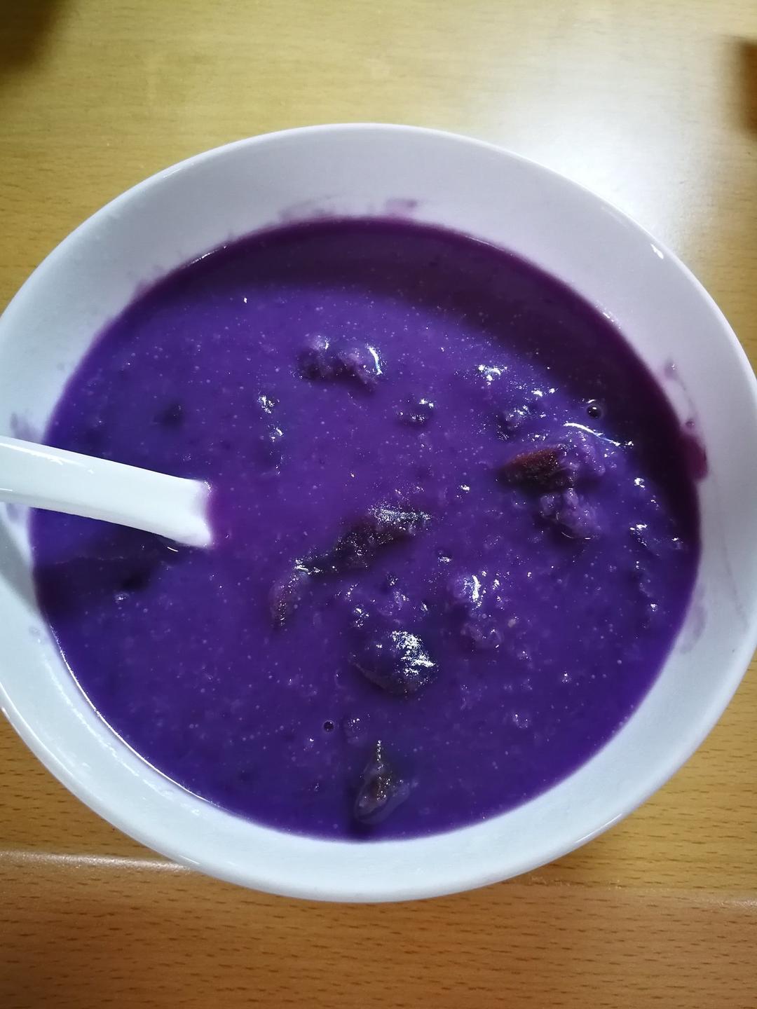 cr_卡小齐做的紫薯粥