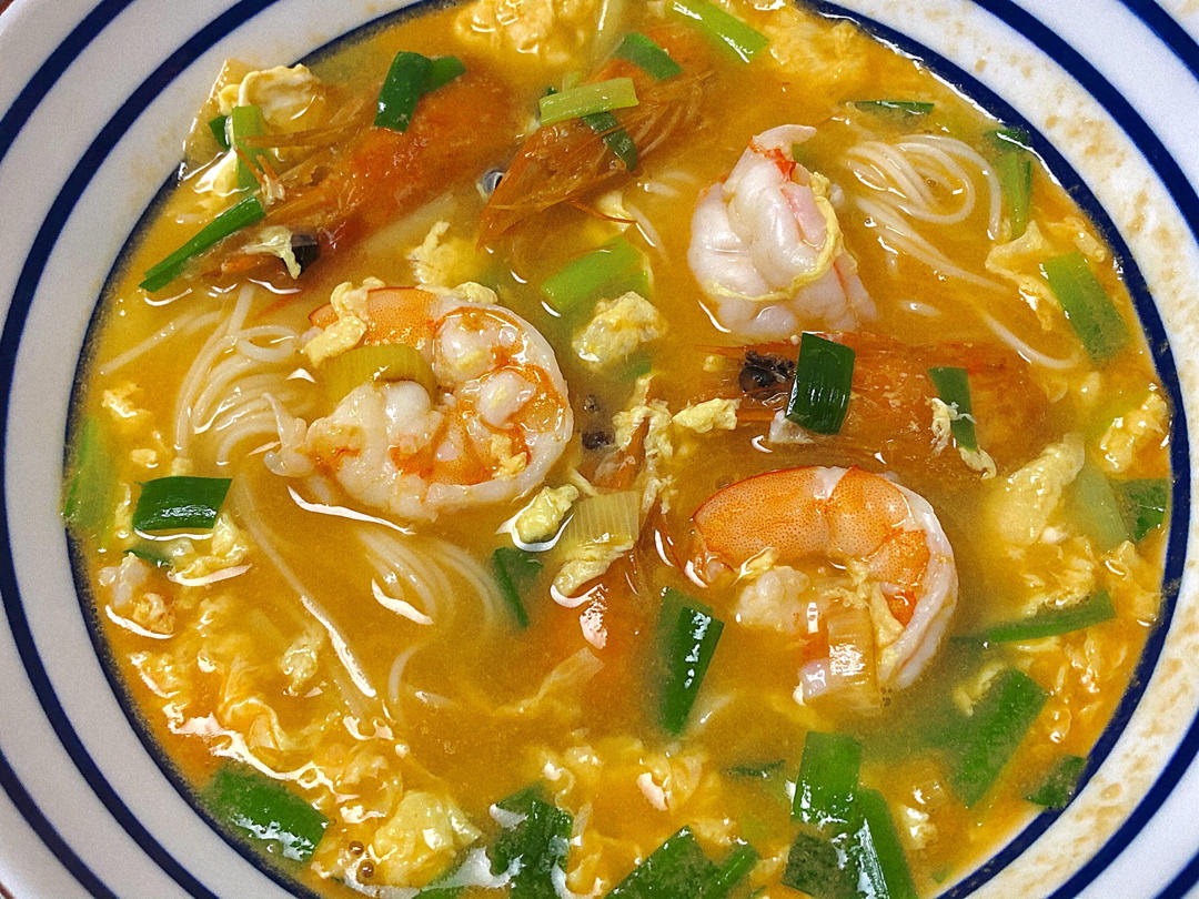 花农与厨娘做的潍坊大虾面