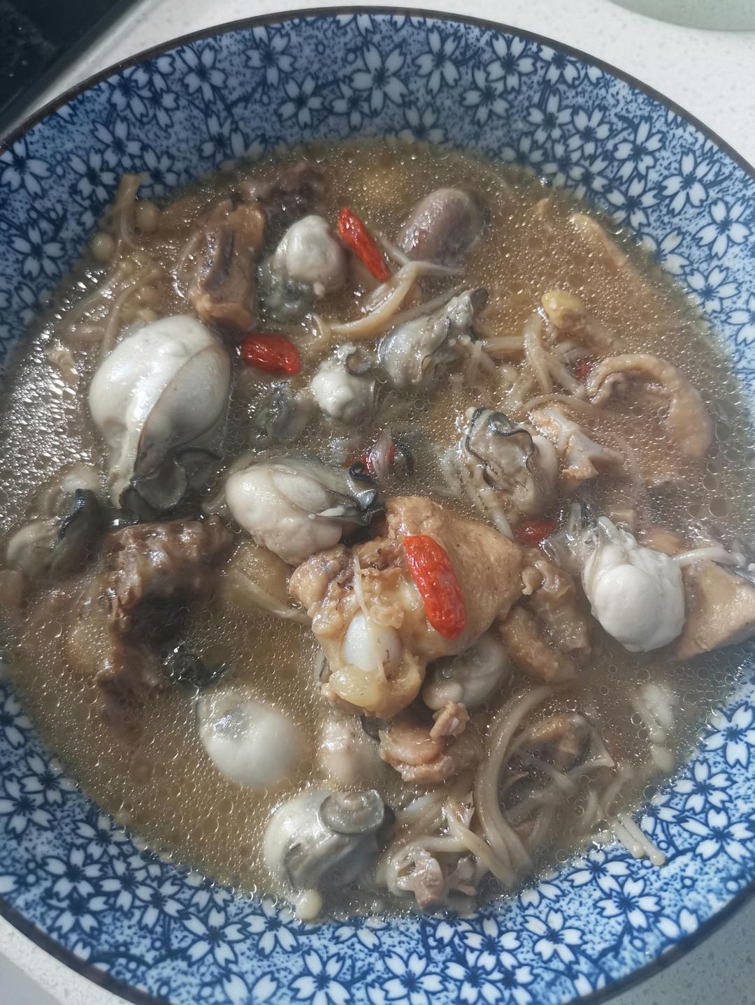 生蚝焖鸡煲