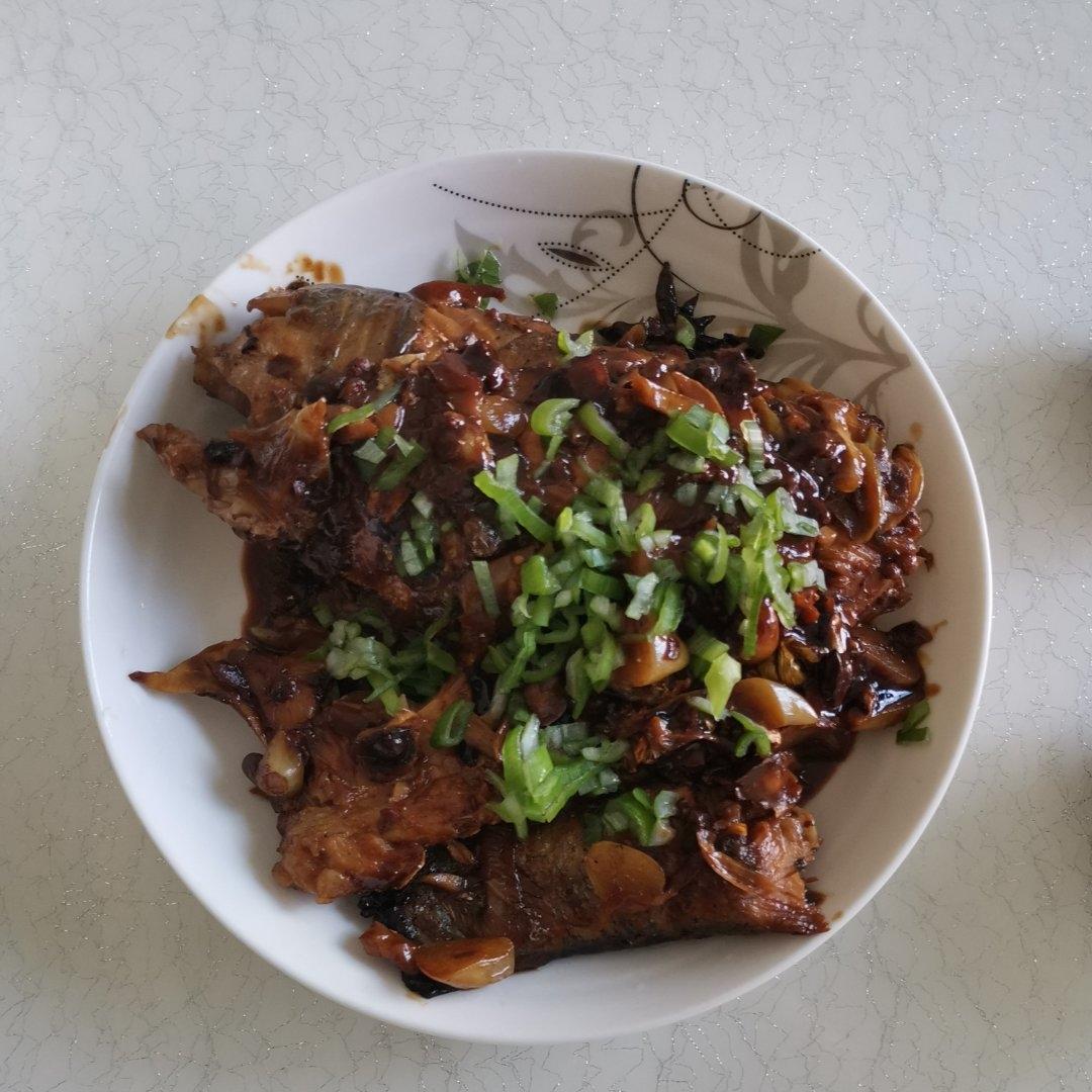 红烧鲈鱼