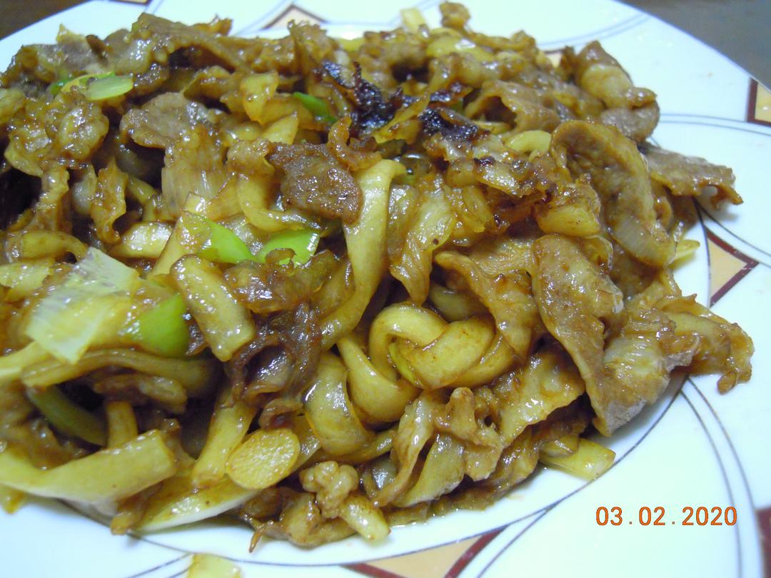 【新手级】有爸爸味道的羊肉炒粉