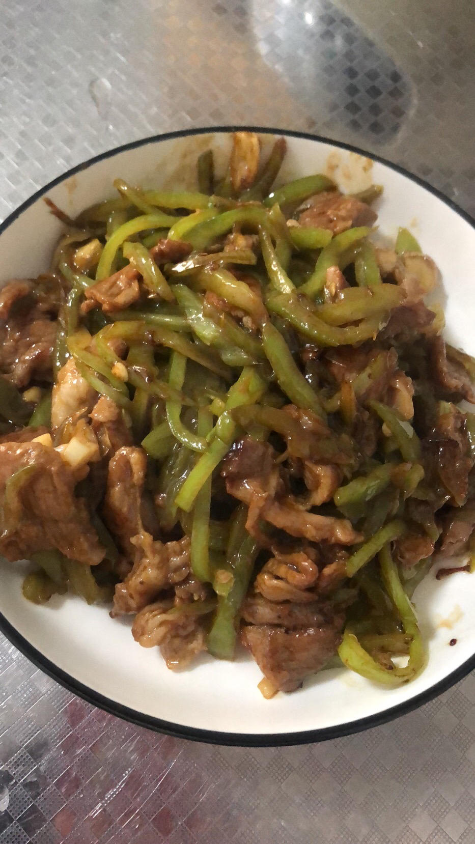 家常尖椒炒肉
