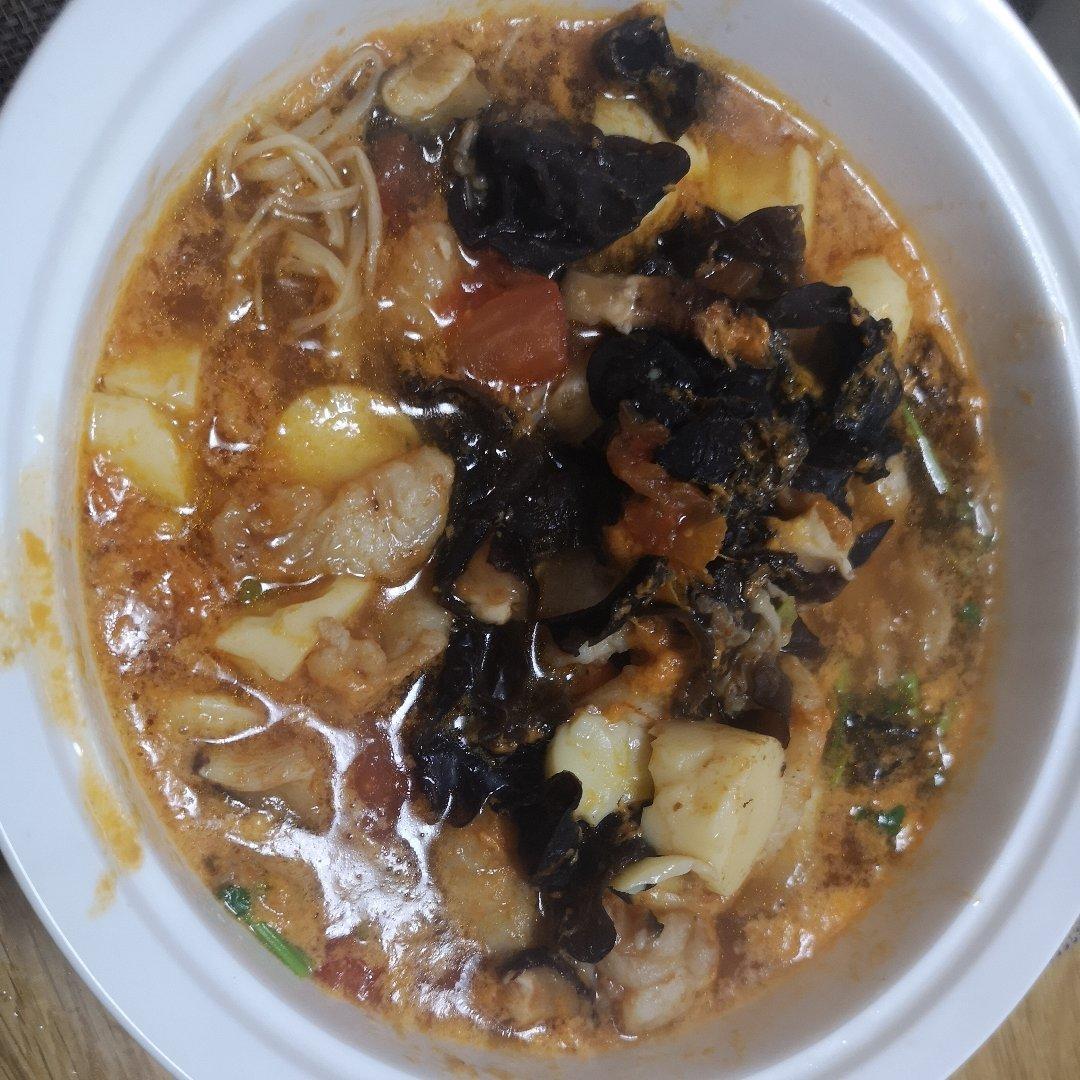 龙利鱼豆腐煲