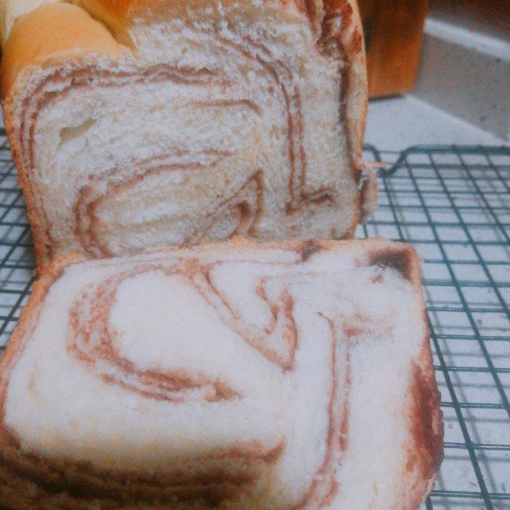 大理石红豆沙吐司