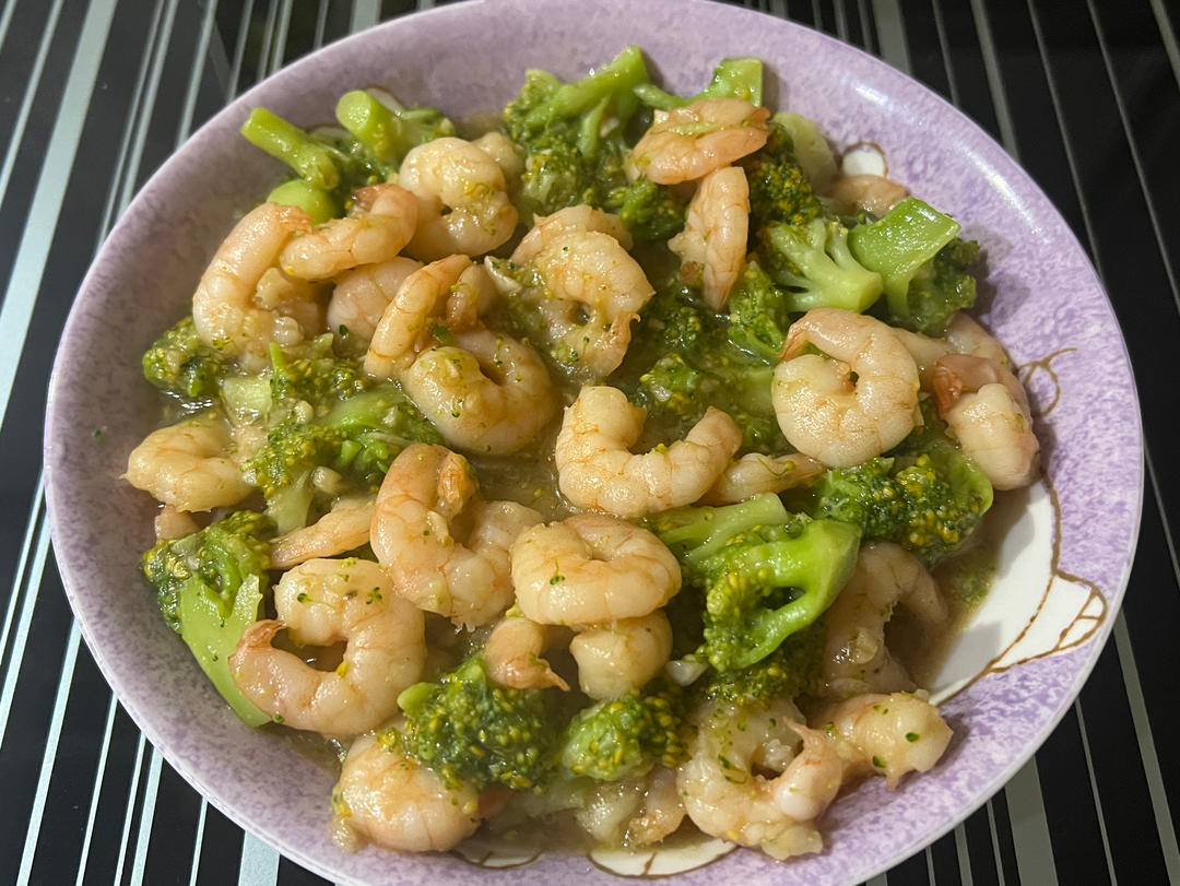 减肥去脂的西兰花炒虾仁