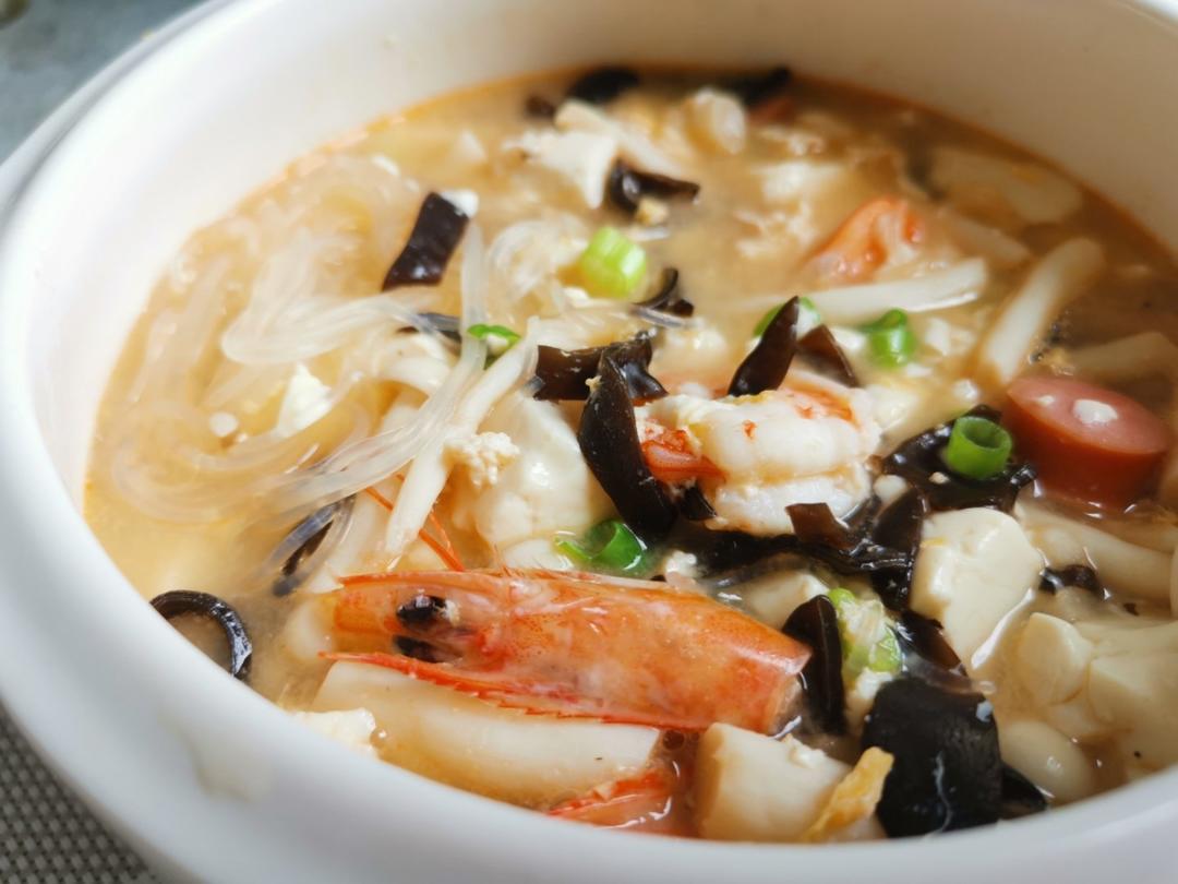 好喝鲜美的菌菇豆腐汤