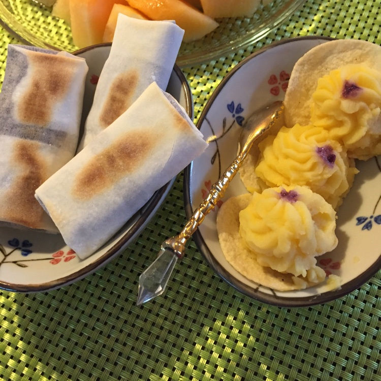 香蕉芝麻春卷