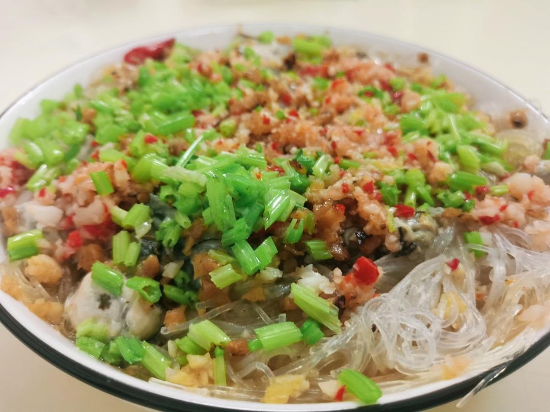 蒜蓉粉丝蒸生蚝