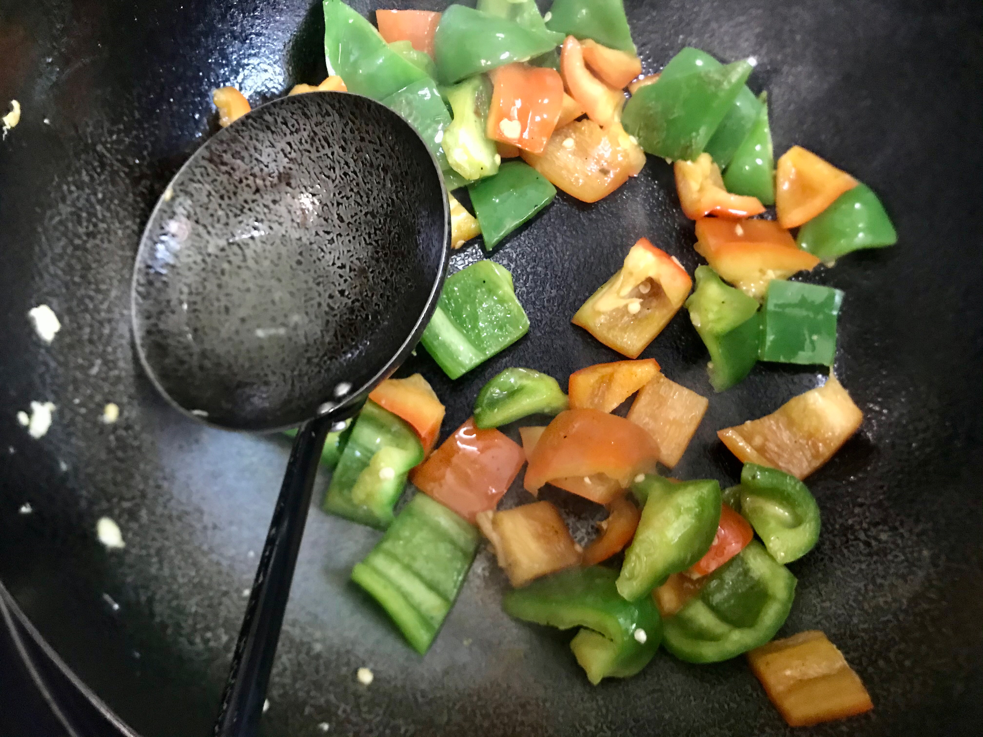 彩椒炒蛋｜减脂蔬菜的做法 步骤6