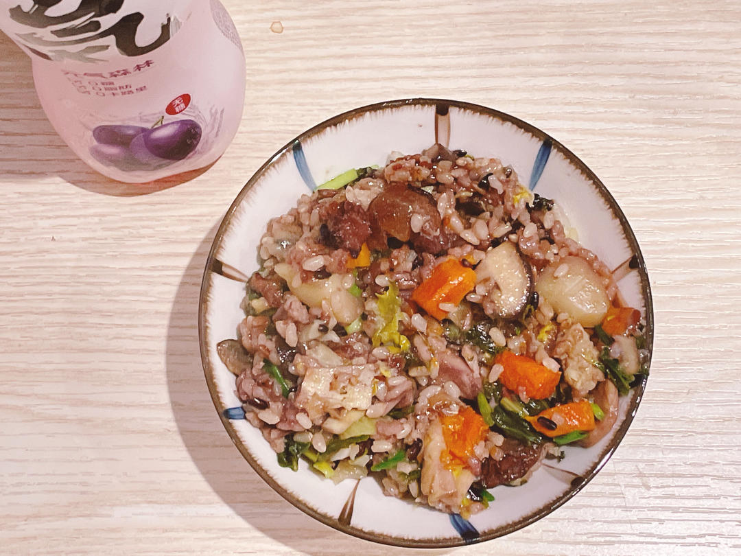 全网最好吃的网红焖米饭，做出了煲仔饭的赶脚，俩儿子抢着吃