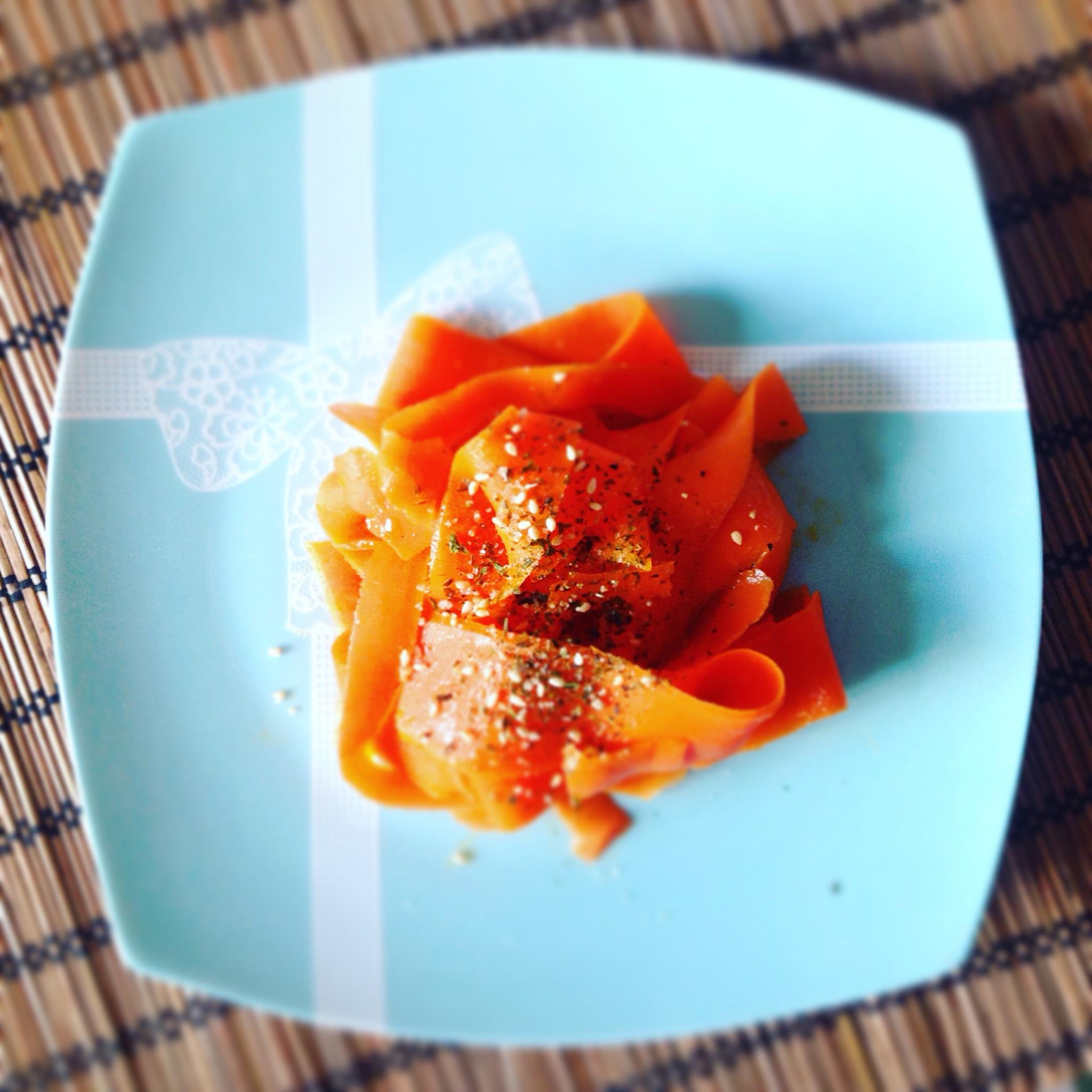 MUJI简单微波炉料理之韩式凉拌胡萝卜的做法