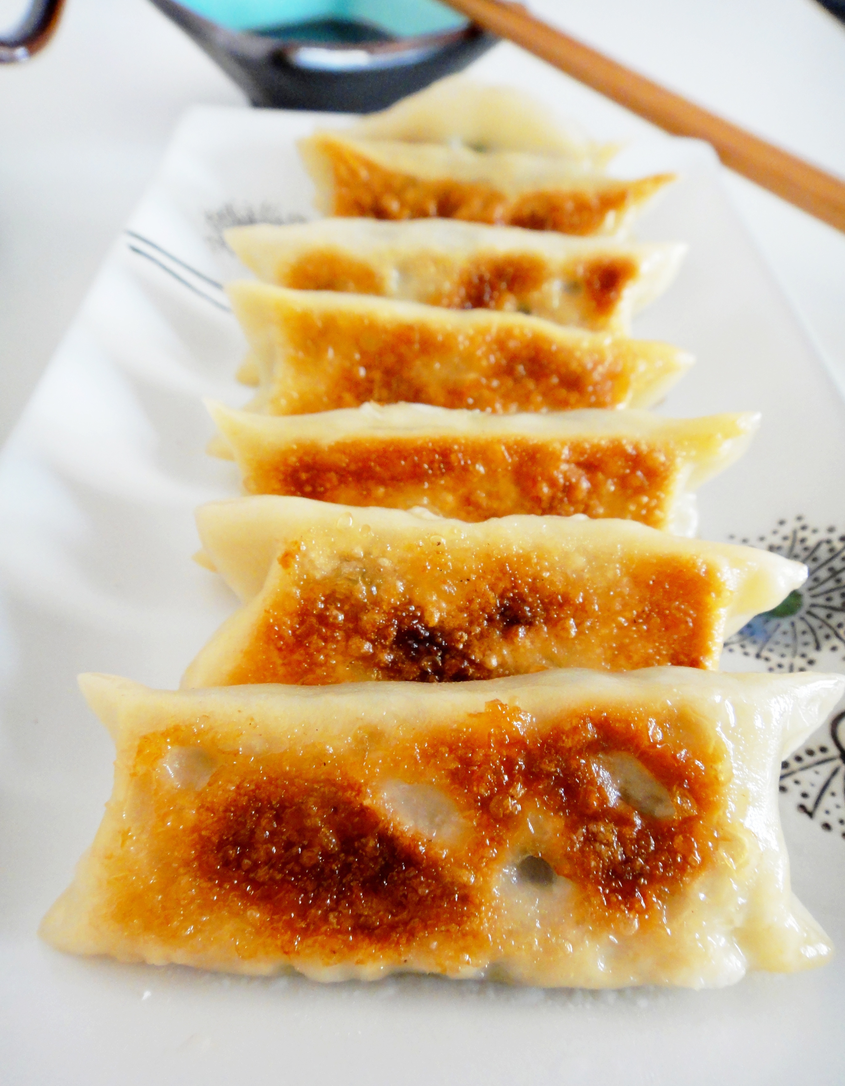 樱桃没丸子u做的鲜脆素锅贴