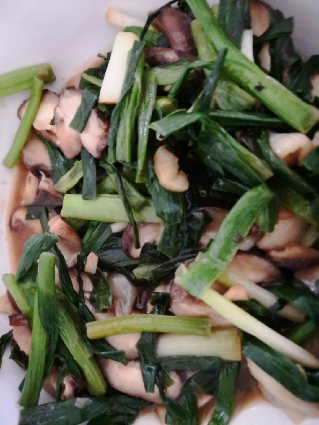 简易版香菇扒油菜