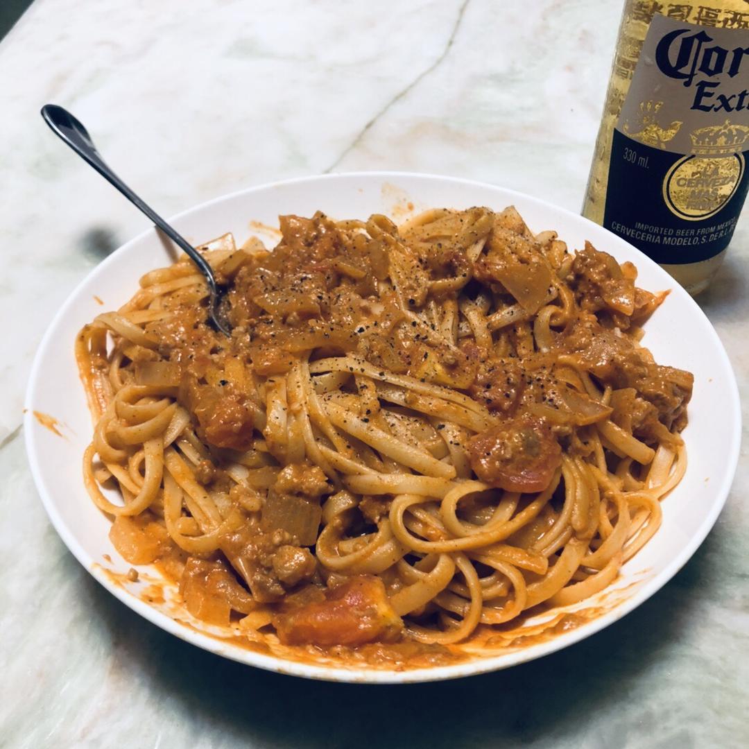【番茄肉酱意面】