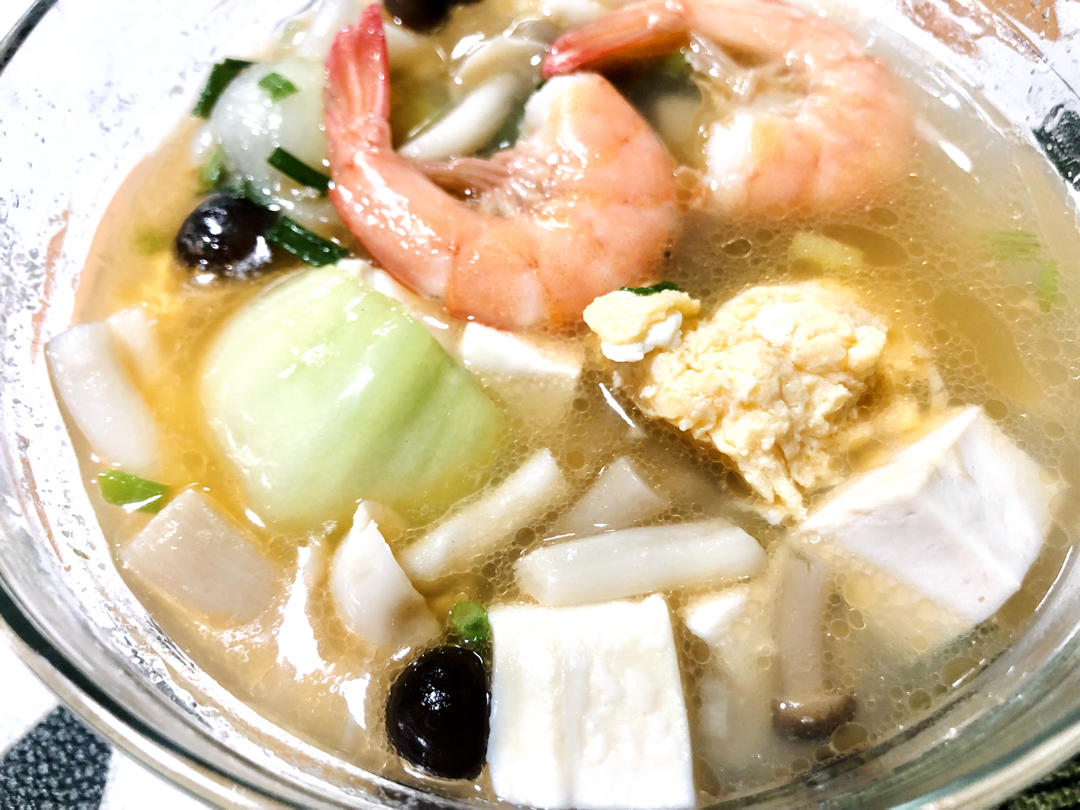 虾仁菌菇鸡蛋汤