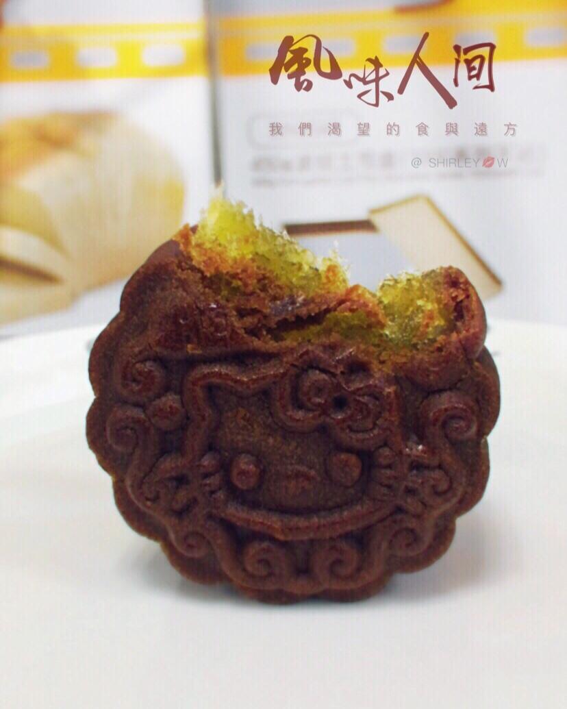 广式月饼——蛋黄莲蓉月饼