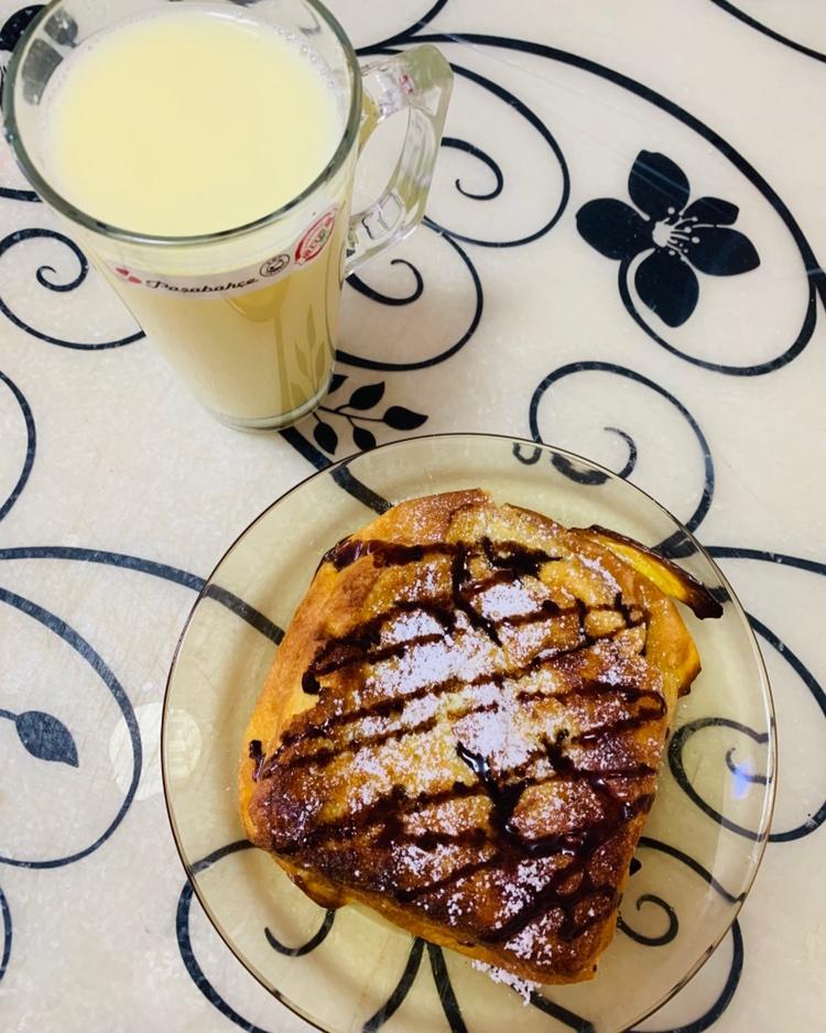 听说你们没地方传隔夜法式厚吐司