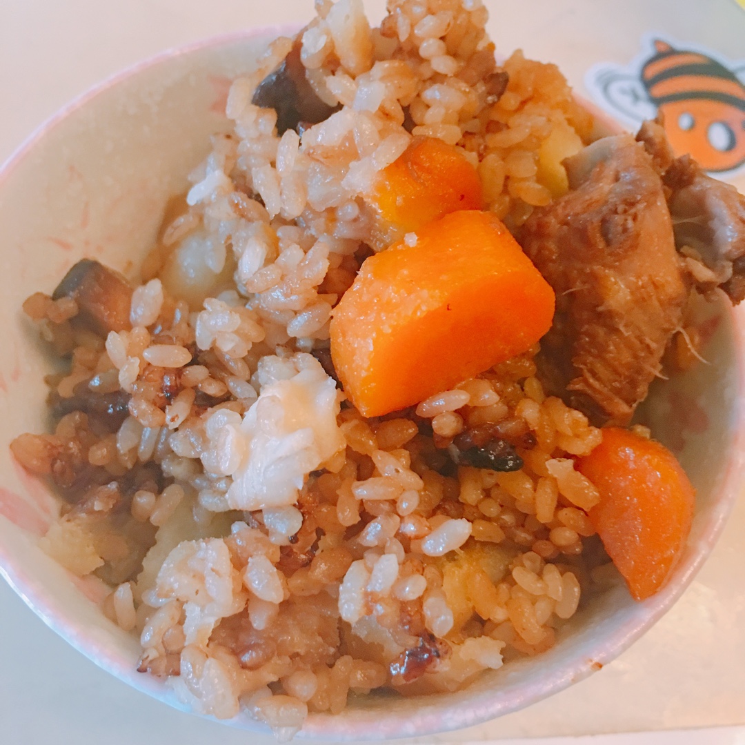 喷香排骨焖饭（爆好吃）