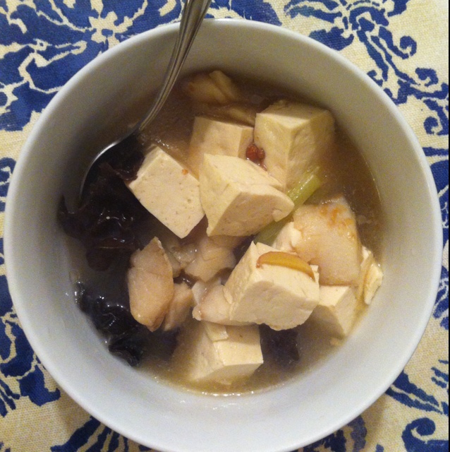 鳕鱼炖豆腐