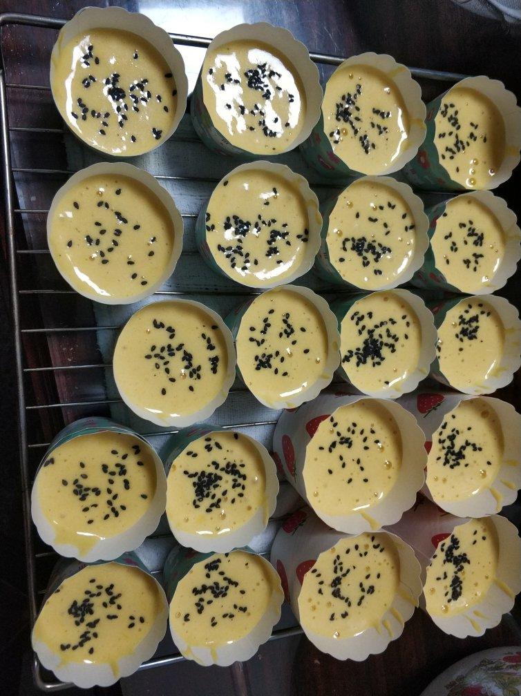 纸杯蛋糕（全蛋打发懒人版）