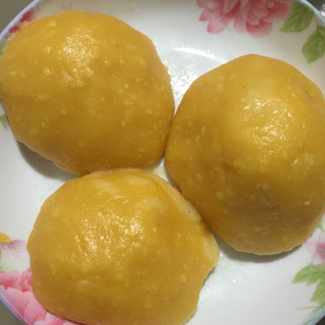 奶香糯米窝窝头