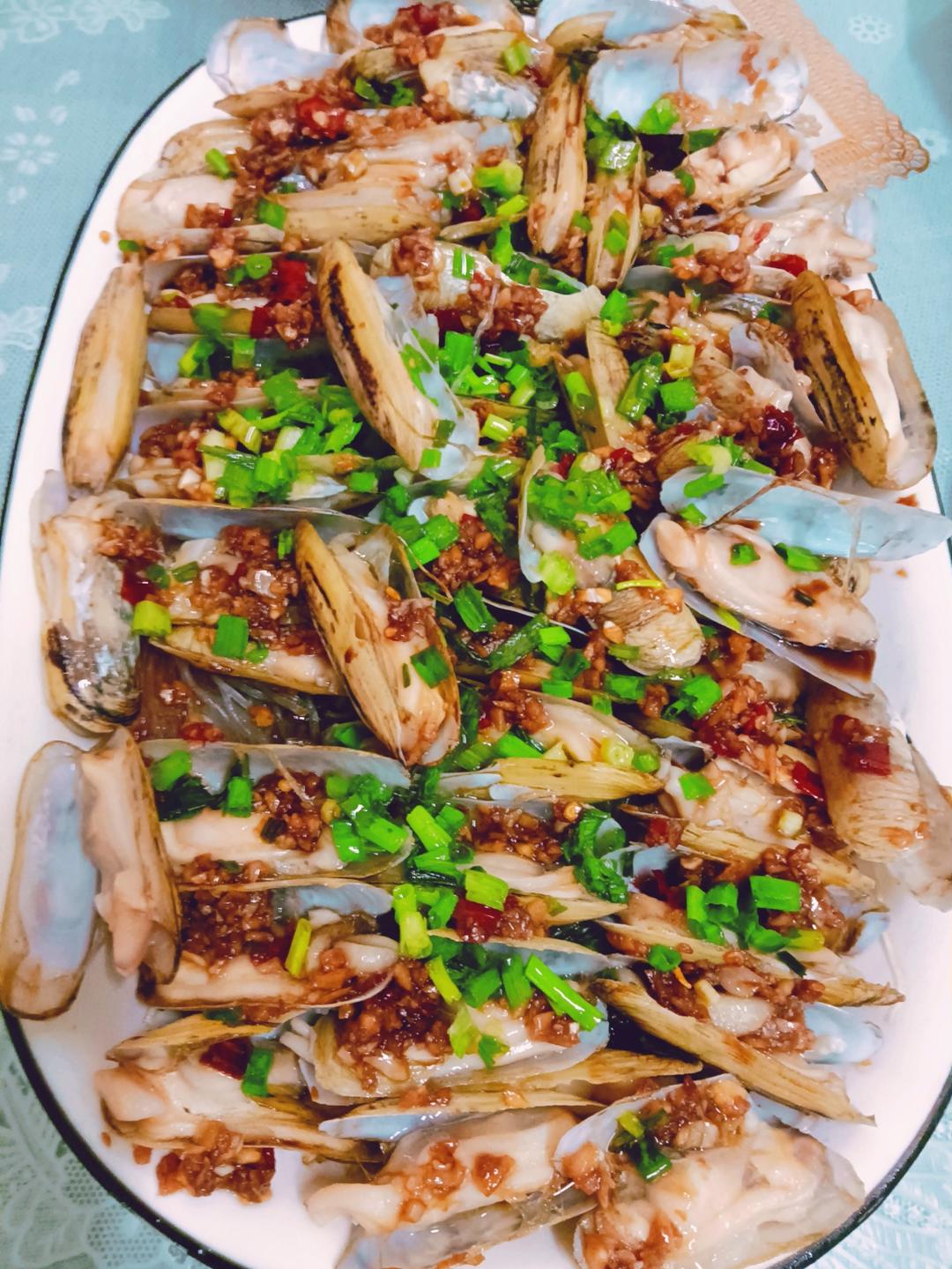 蒜蓉粉丝蛏子