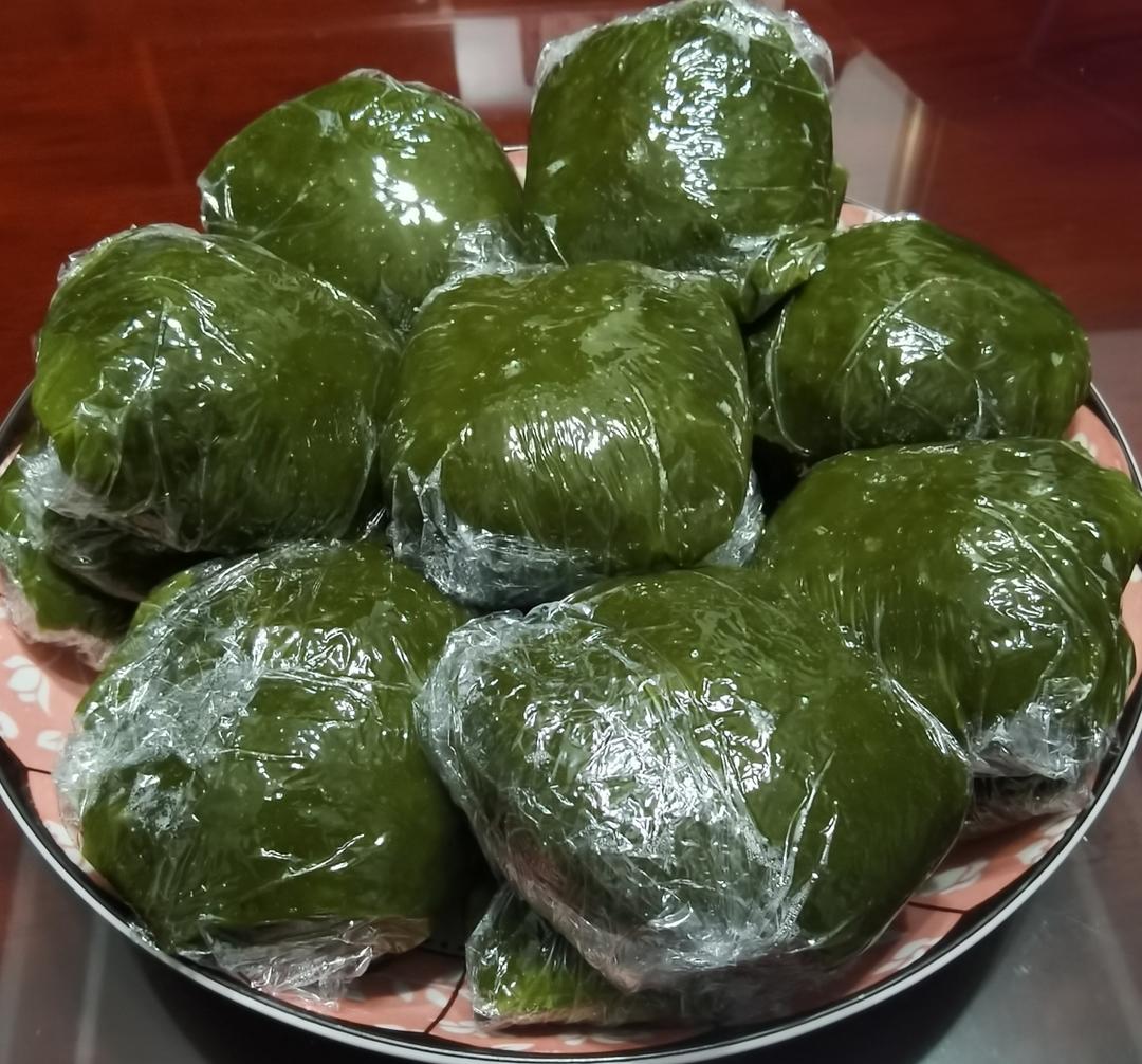 清明必吃的艾草青团