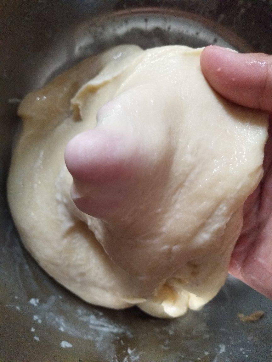 不用机器，一千克面粉轻松揉出手套膜