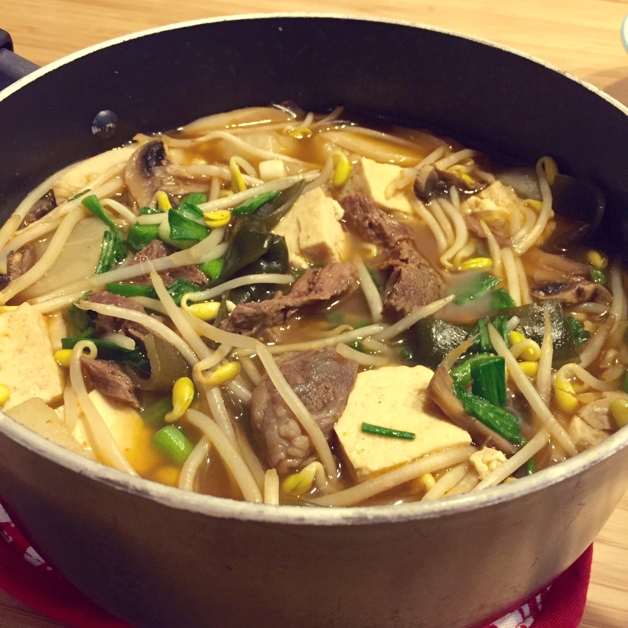 韩式辣牛肉汤饭