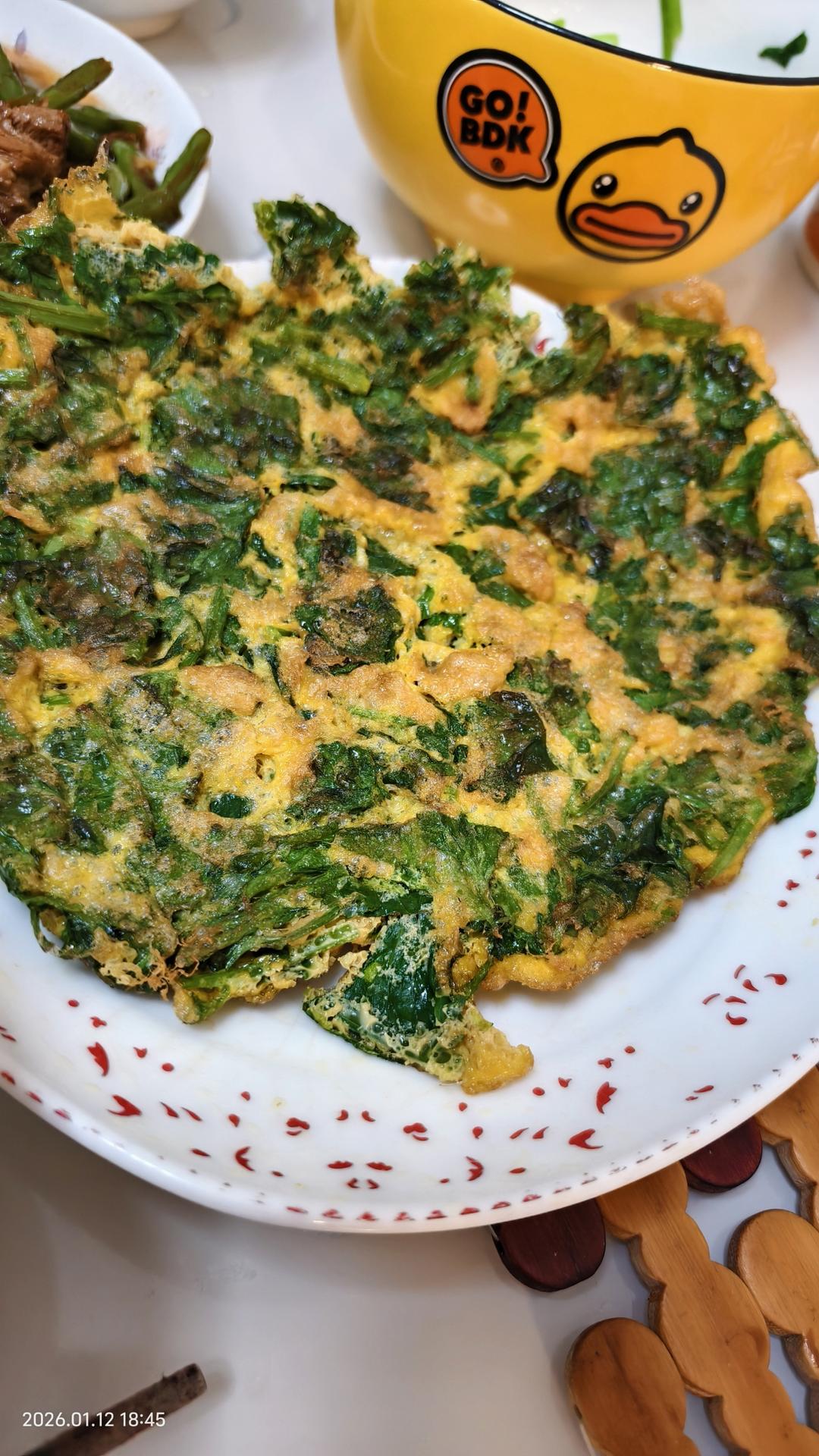 小婷食光🔆芹菜叶炒鸡蛋