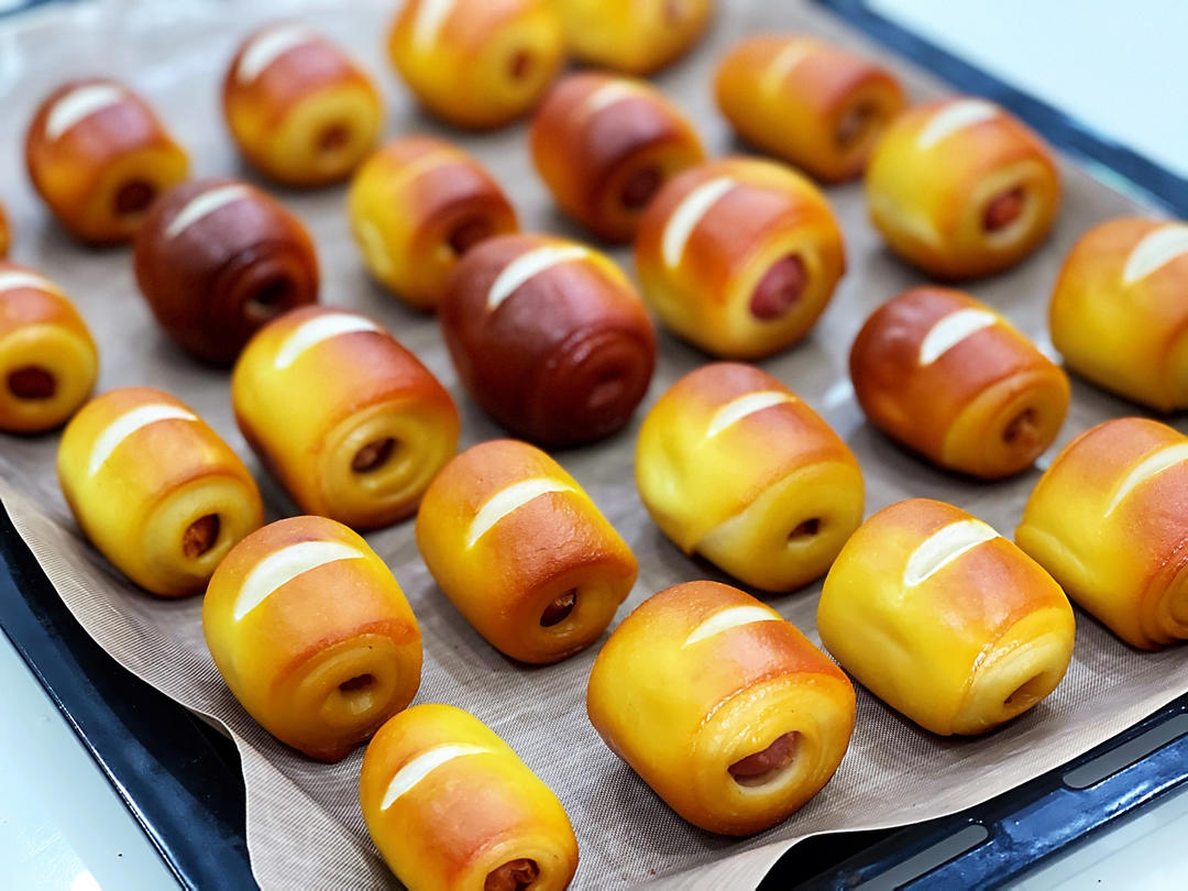 #烤100个面包# 🍞010 明星店的「碱水小丸子&小肉丸」