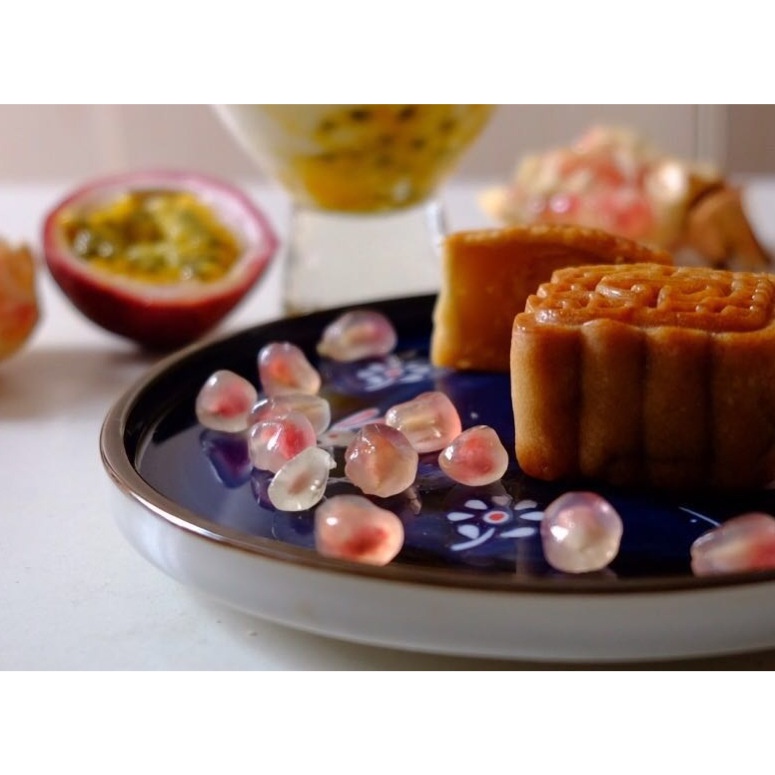 广式月饼—蛋黄莲蓉月饼
