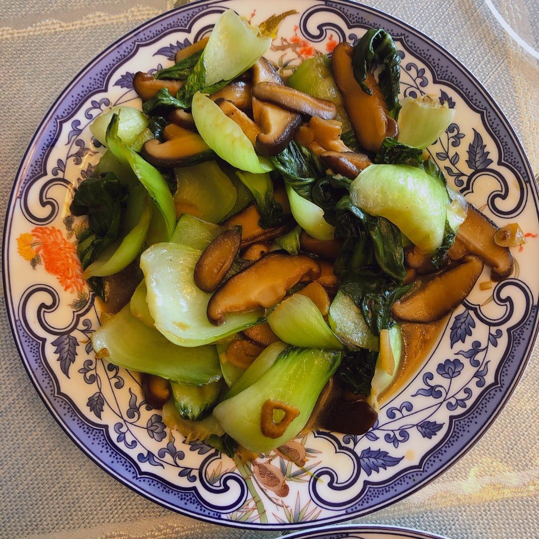蚝油香菇上海青