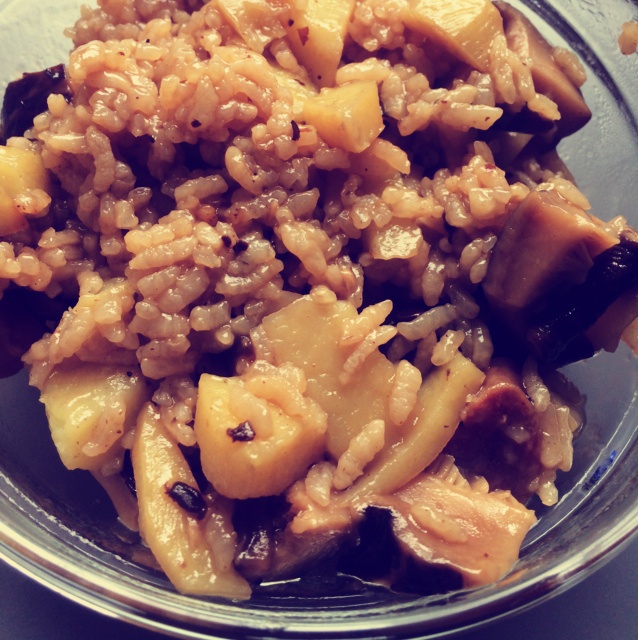 秘制土豆焖饭