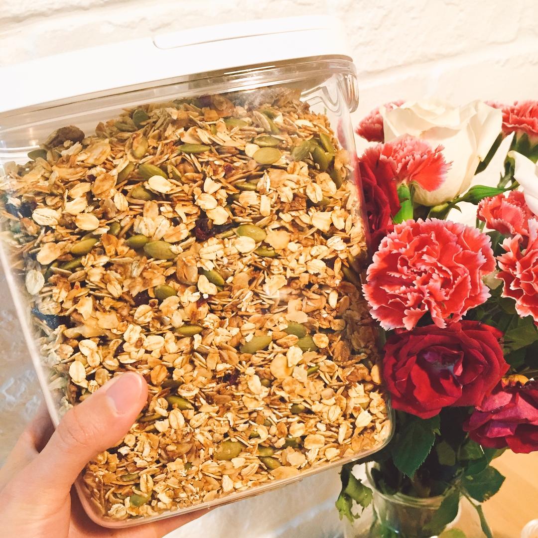 Granola 元气满满的格兰诺拉麦片