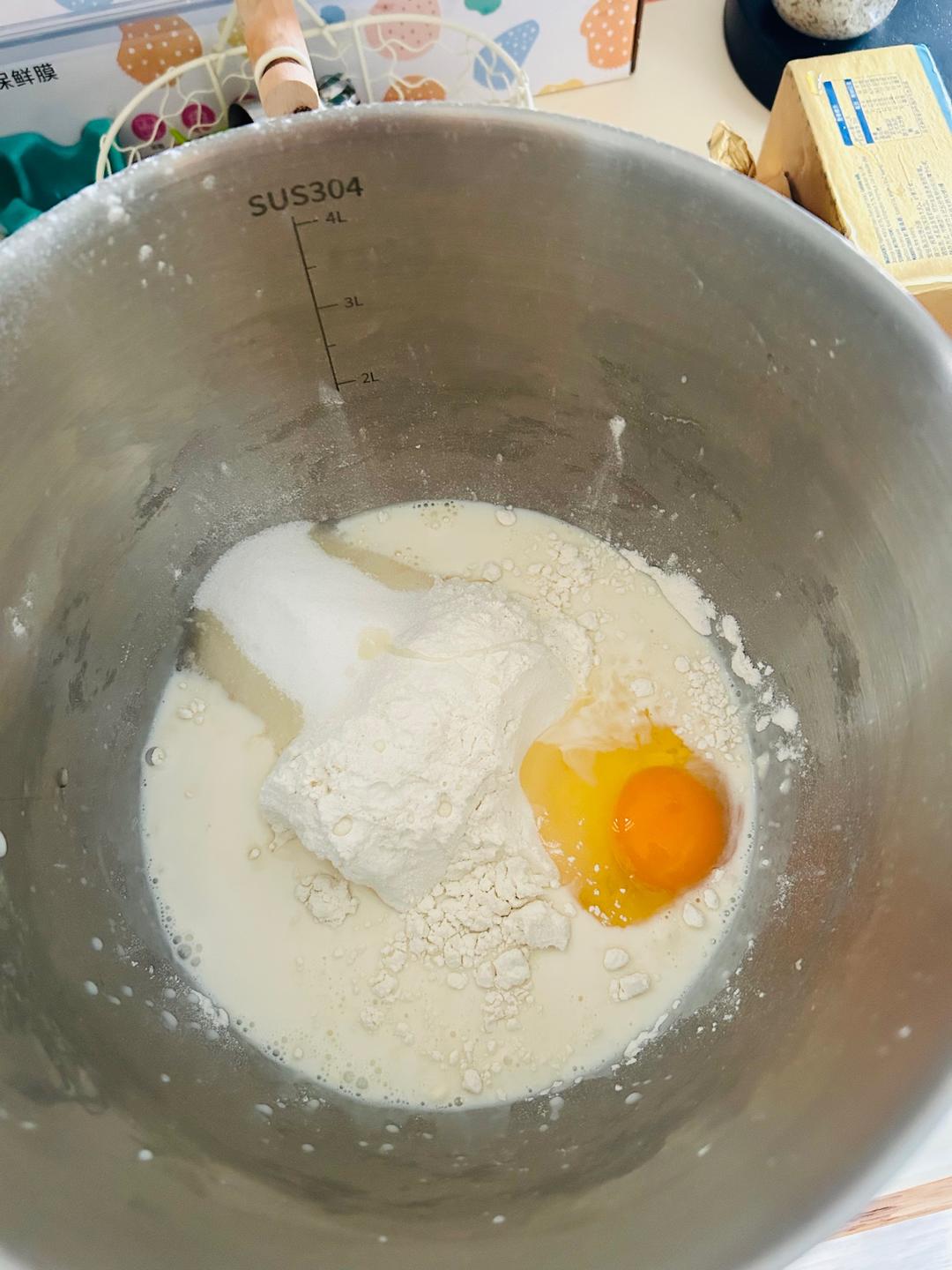 纯奶手撕吐司的做法 步骤1