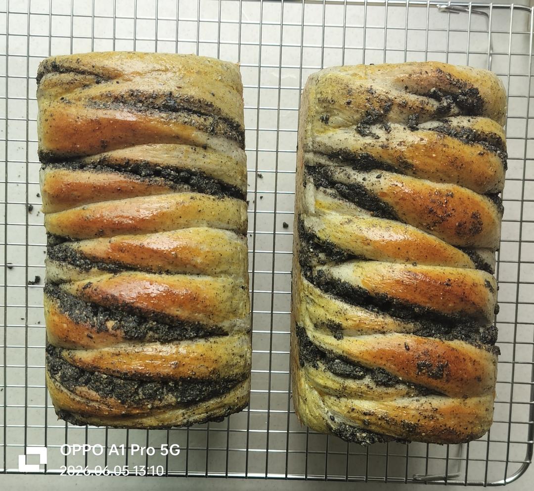 这个黑芝麻奶酥吐司香晕了！