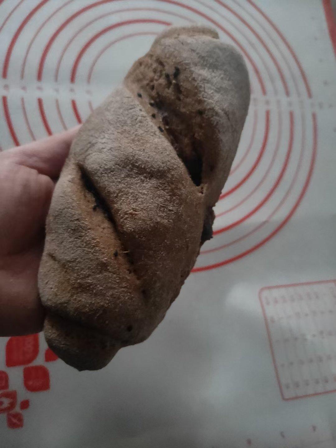 减肥利器全麦黑面包