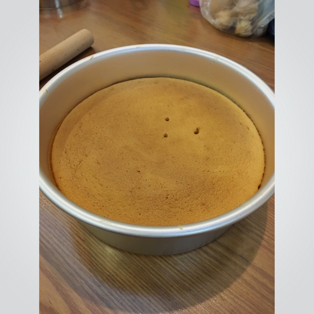 烤箱做蛋糕（戚风蛋糕的做法）