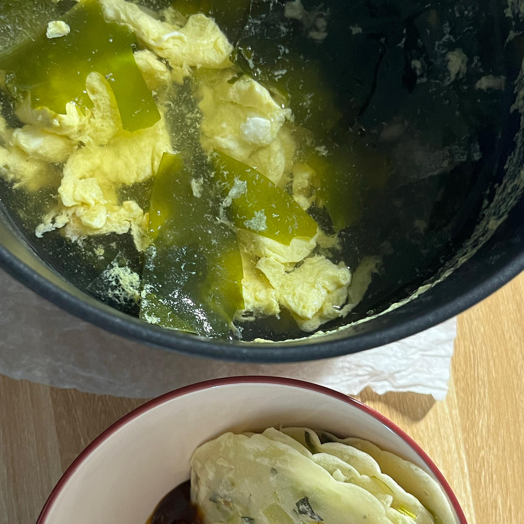 裙带菜豆腐汤