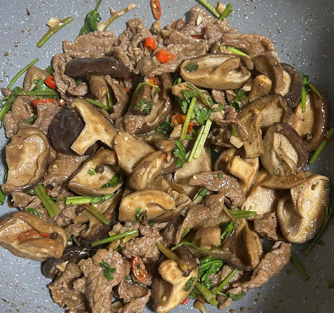 草菇牛肉（米饭杀手系列九）