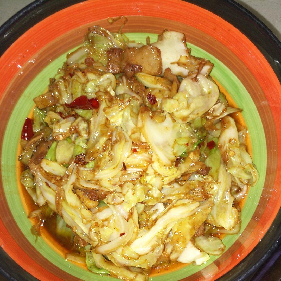阿婆手撕包菜