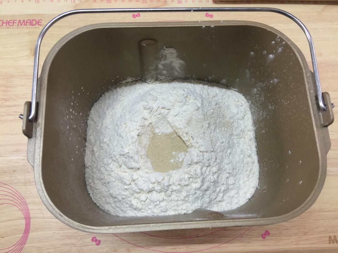 纯奶手撕吐司的做法 步骤1