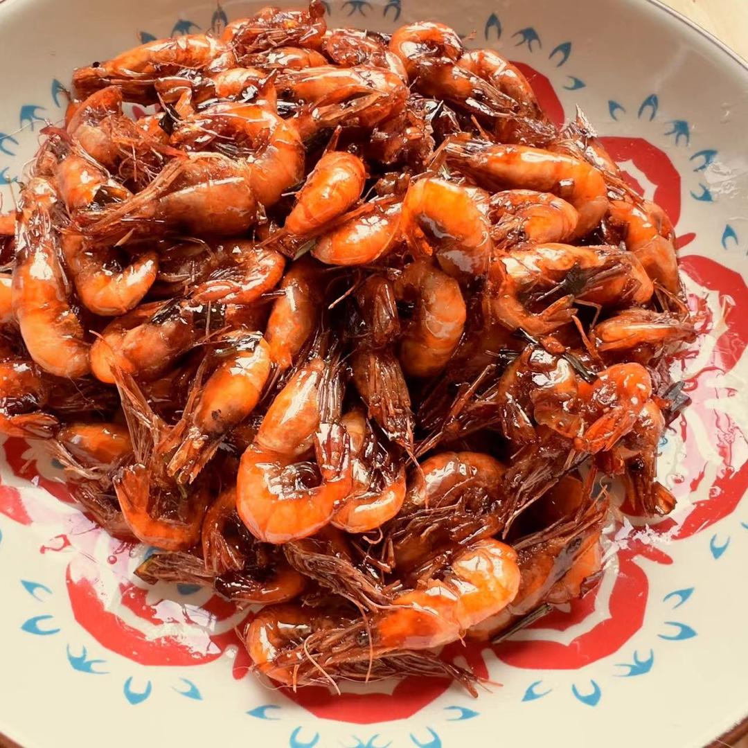 完爆各大餐馆的油爆小河虾