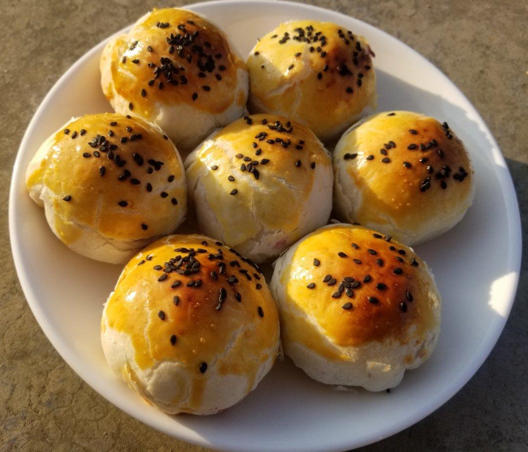 中式点心团圆必备的蛋黄酥