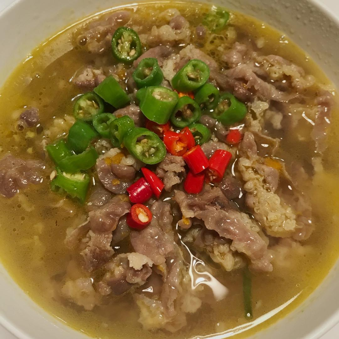 酸汤肥牛