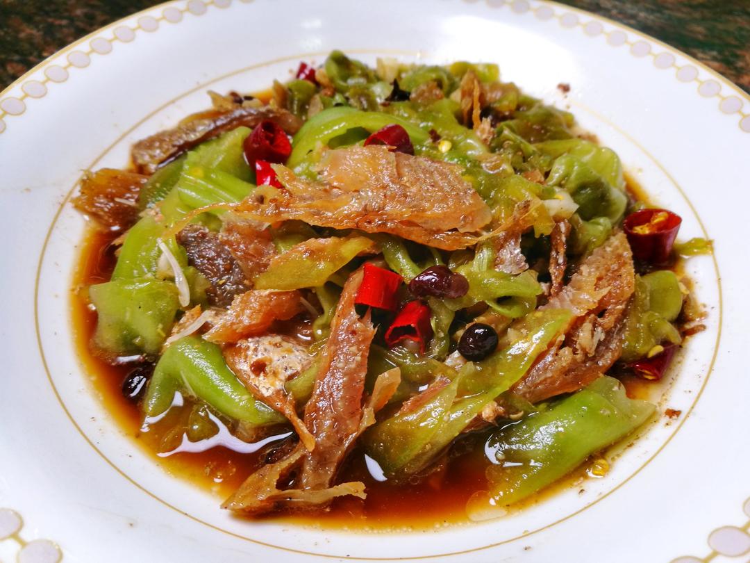 人间有味是清欢，红尘无处不饮食
